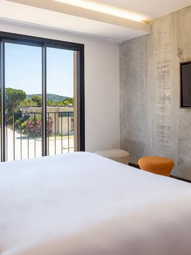 Vue de la Chambre Familiale dans hôtel luxe Sud Corse
