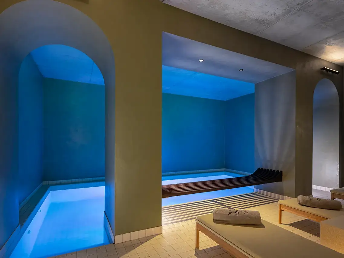 Bassin du spa à l'hôtel Spa à San Ciprianu - Porto-Vecchio
